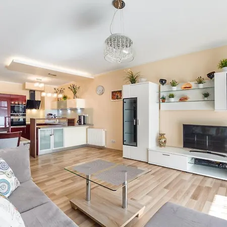 Lägenhet Sopocka Przystan, Sun & Snow Sopot