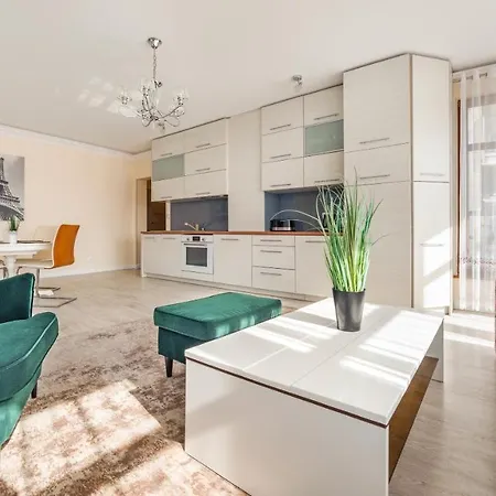 Sopocka Przystan, Sun & Snow Lägenhet *