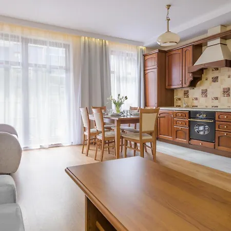 Lägenhet Sopocka Przystan, Sun & Snow *